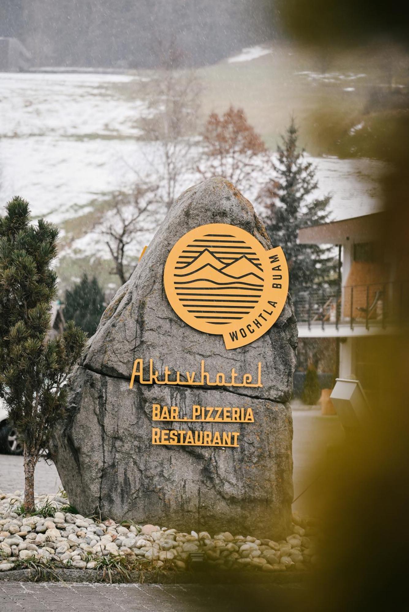 Hotel Wochtla Buam Brunico Esterno foto